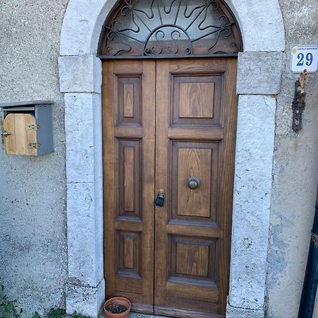 La Casetta Al Roccone Semproniano Екстериор снимка